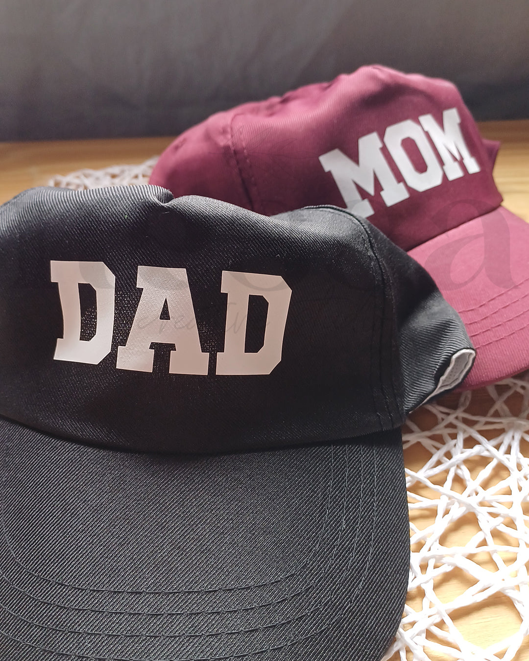 Boné MOM/DAD